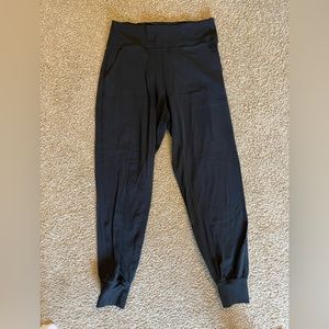 Lululemon Align Joggers. Size 8. Black.